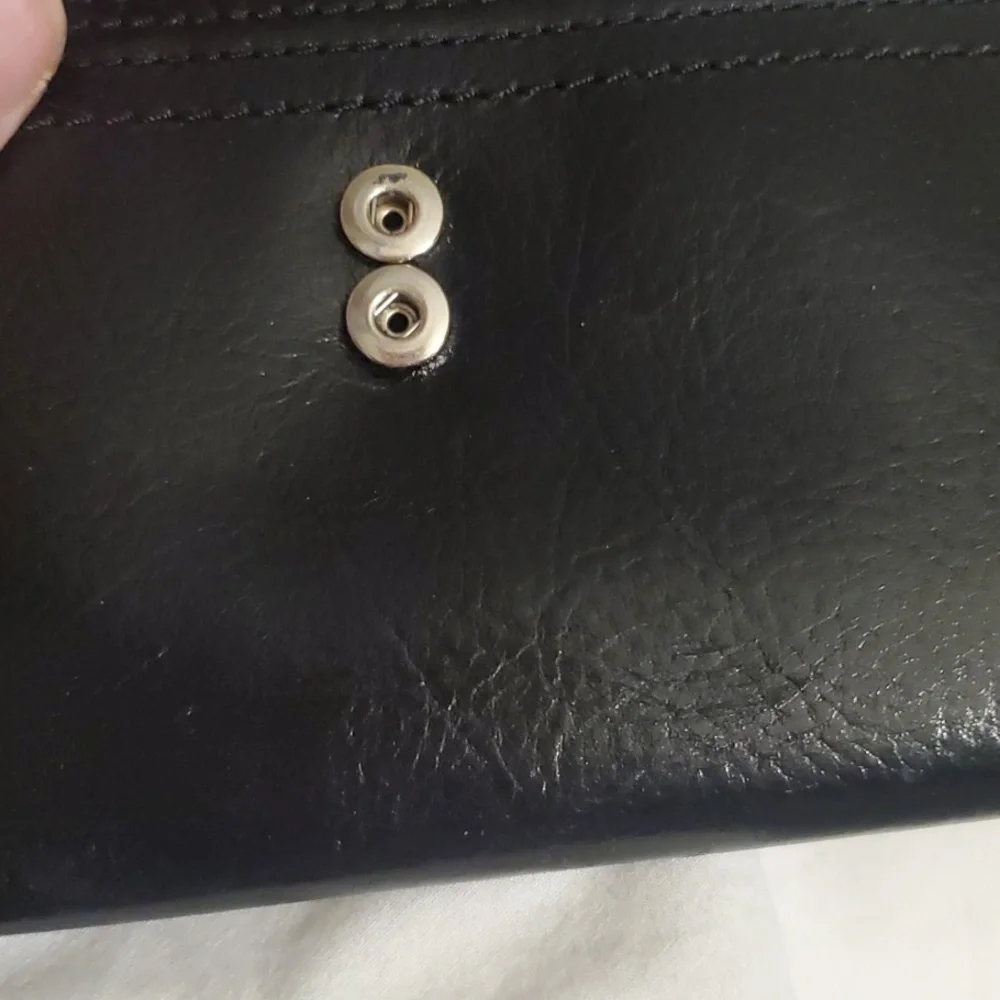 FOSSIL GENUINE LEATHER WALLET - Picture 3 of 14